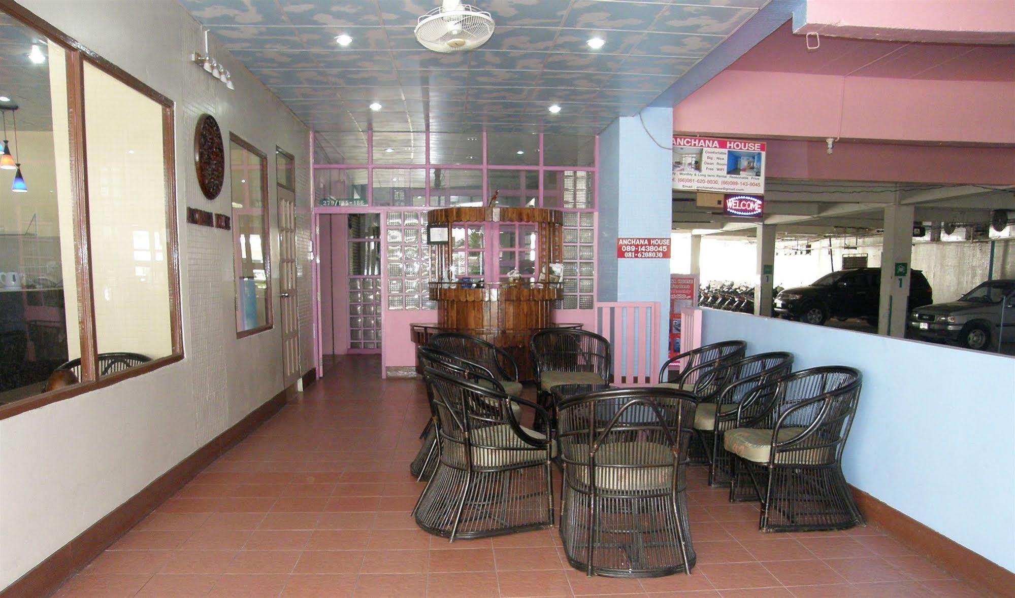 Anchana House Jomtien Beach Buitenkant foto